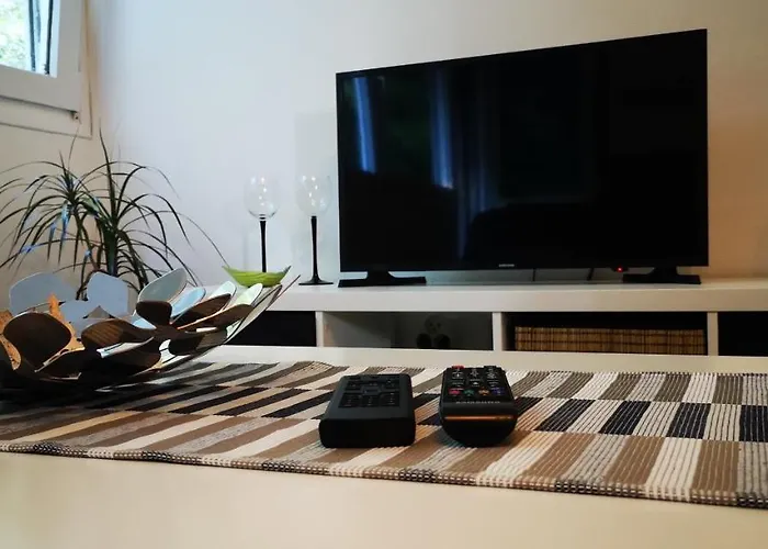 Moderne Et Paisible Studio Avec Balcon