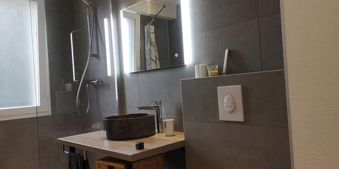 Moderne Et Paisible Avec Balcon *